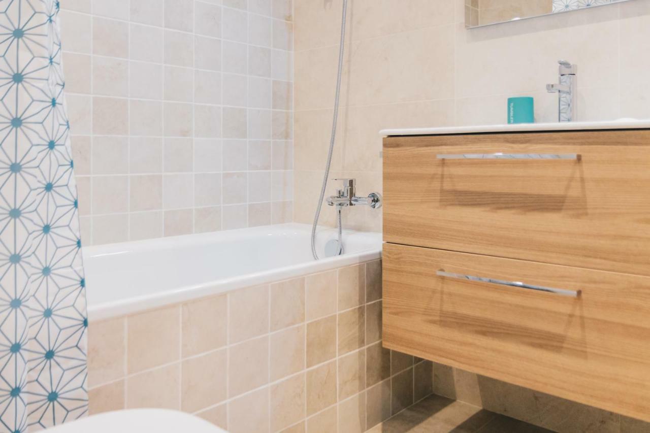 Amalur Apartment By People Rentals Bilbao Ngoại thất bức ảnh